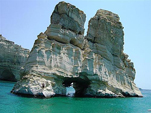 Wyspa Milos na trasie rejsu w Grecji