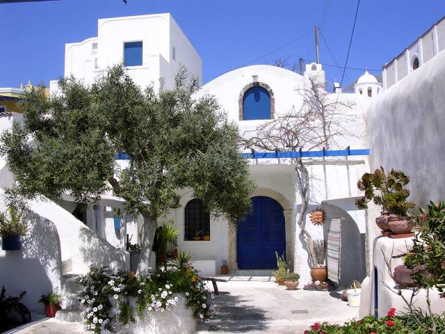 Białe domki na rejsie w Grecji