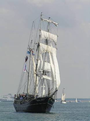 Hanse Sail 2006 - 16